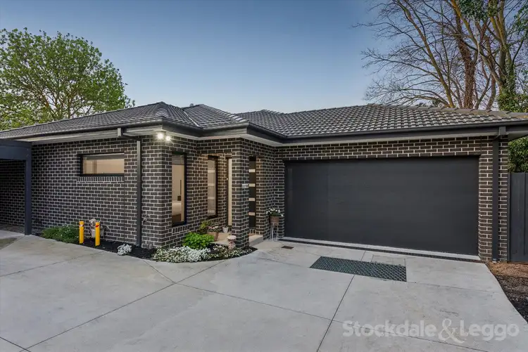 Main view of Homely house listing, 2/37 Beresford Road, Lilydale VIC 3140