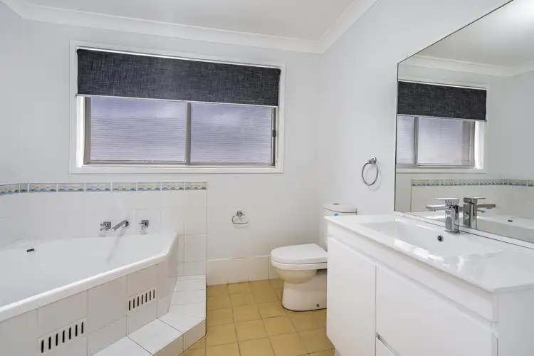 26 Awaba Street, Lisarow NSW 2250