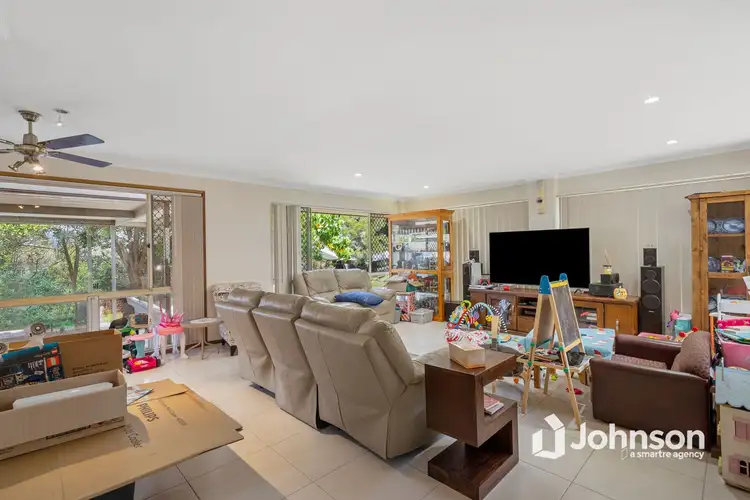 Sixth view of Homely house listing, 11 Greenvale Court,, Regents Park QLD 4118