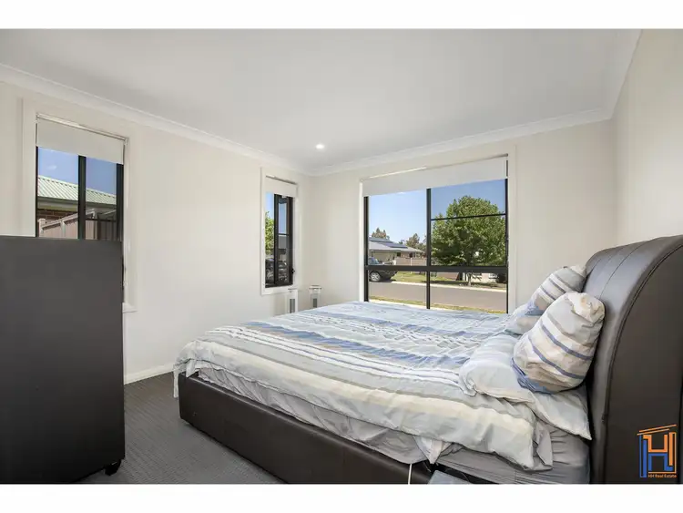 Sixth view of Homely townhouse listing, 1/8 Yeomans Road, Armidale NSW 2350