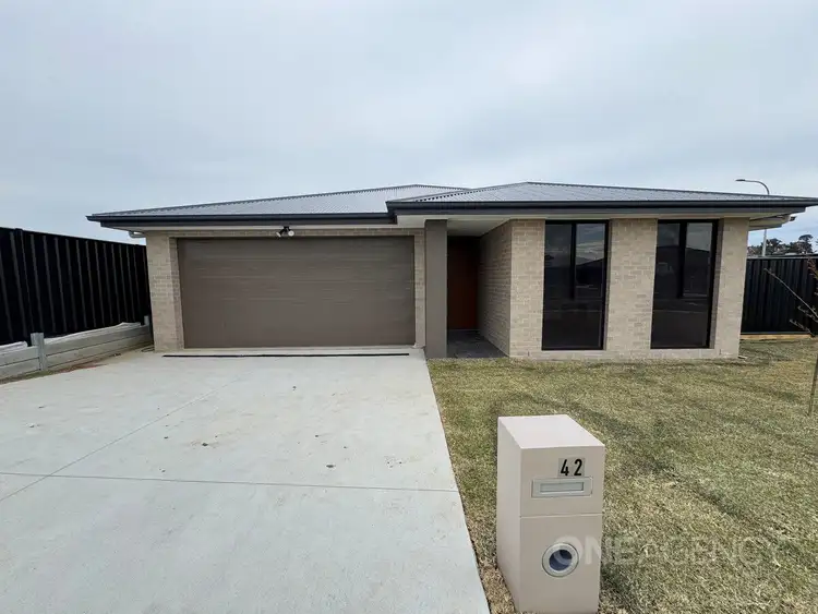 42 Matchless Avenue, Goulburn NSW 2580