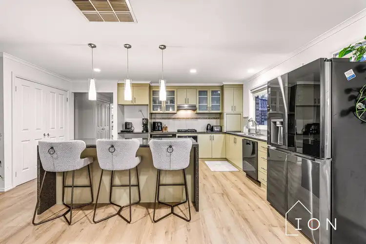 Fifth view of Homely house listing, 2 McGowan Drive, Skye VIC 3977