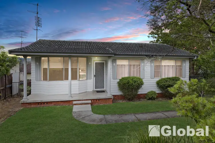 37 Turnbull Street, Fennell Bay NSW 2283