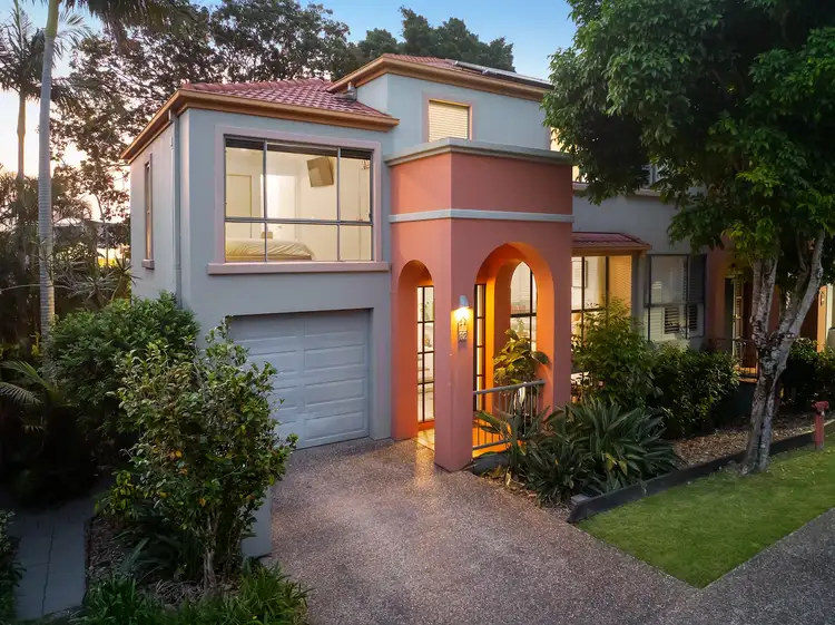 62/20 Fairway Drive, Clear Island Waters QLD 4226