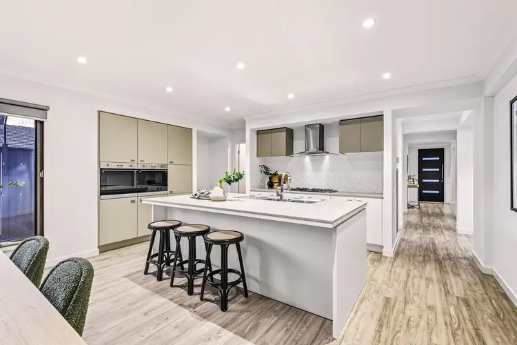 Fifth view of Homely house listing, 29 Flanagan Crescent, Cranbourne South VIC 3977