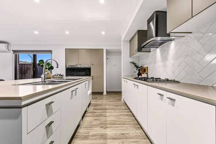 Sixth view of Homely house listing, 29 Flanagan Crescent, Cranbourne South VIC 3977