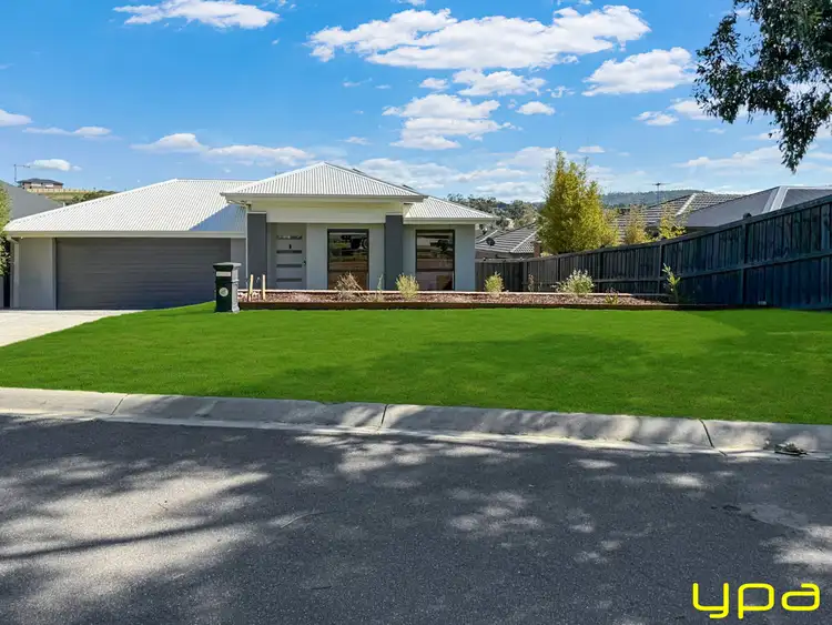 22 Eastbourne Crescent, Officer VIC 3809