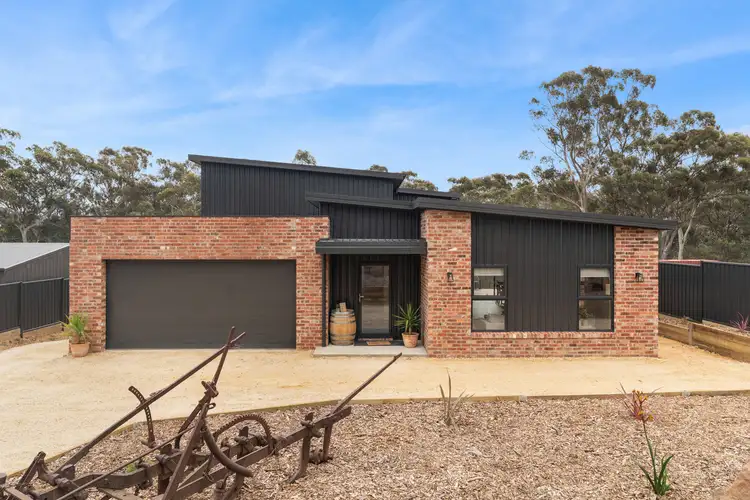 43 Cambridge Street, Avoca VIC 3467