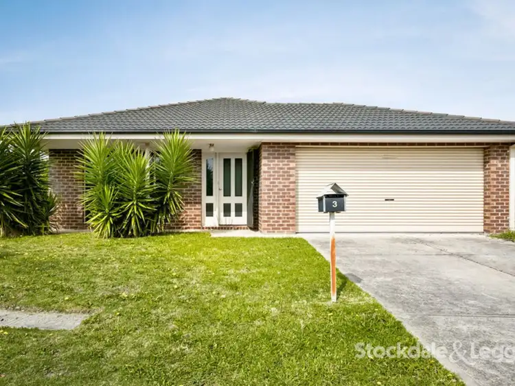3 Whipbird Court, Pakenham VIC 3810