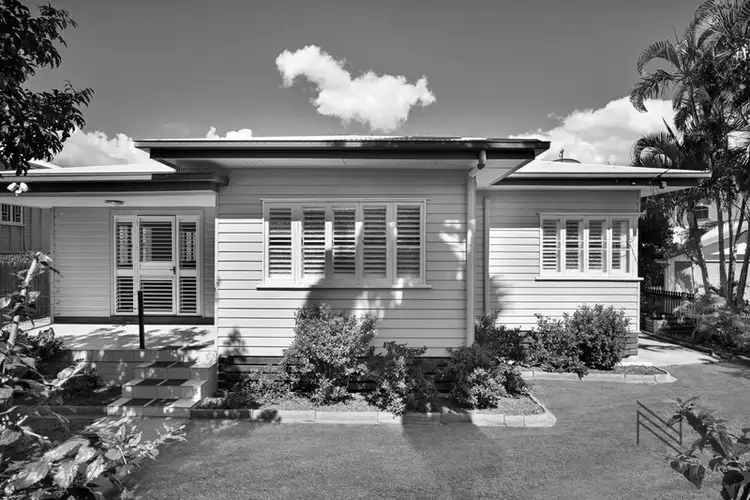 22 Ralston Street, West End QLD 4810