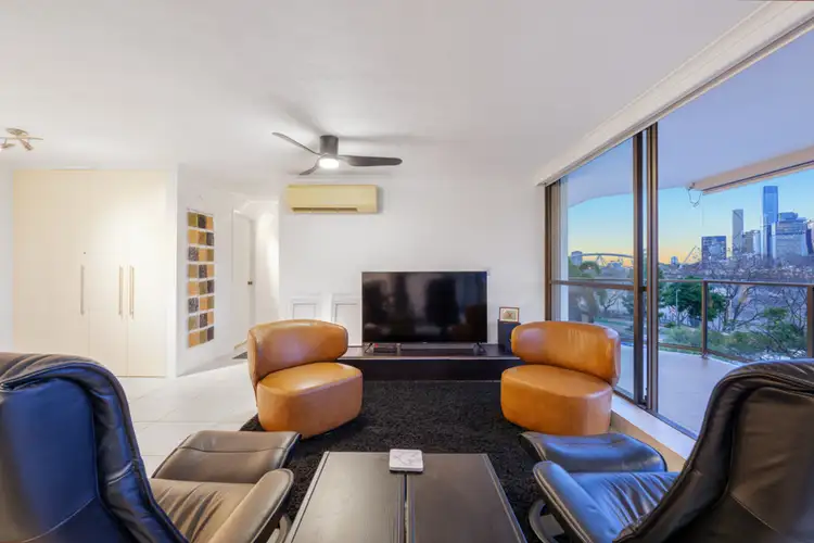 Second view of Homely apartment listing, 6/10 Lower River Terrace, South Brisbane QLD 4101