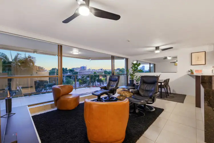 Third view of Homely apartment listing, 6/10 Lower River Terrace, South Brisbane QLD 4101