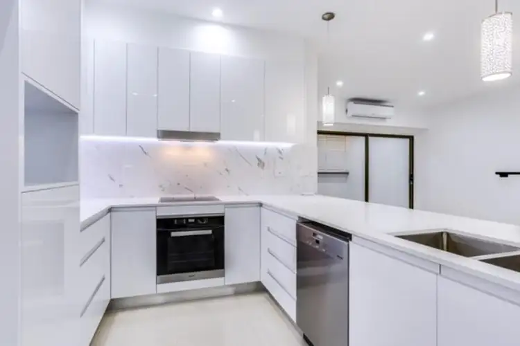 Second view of Homely unit listing, 4/26 Winchester Street, Hamilton QLD 4007