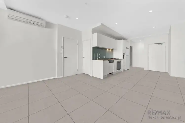 Main view of Homely apartment listing, 307/5 Cameron Street, South Brisbane QLD 4101