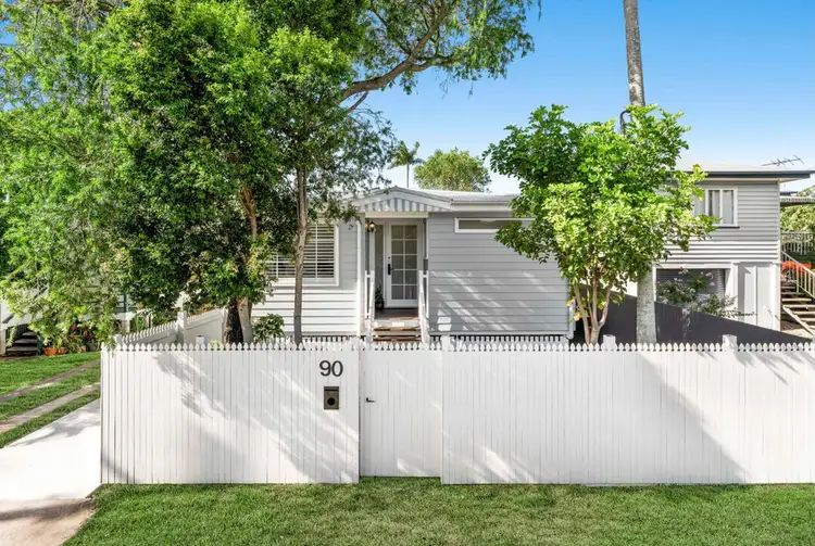 90 Dawson Road, Upper Mount Gravatt QLD 4122