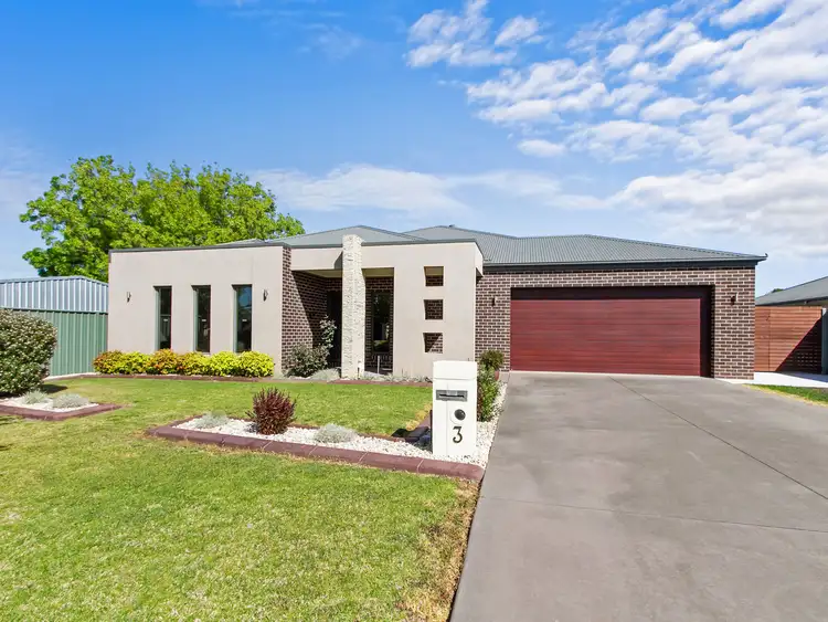 3 Calvert Court, Maffra VIC 3860