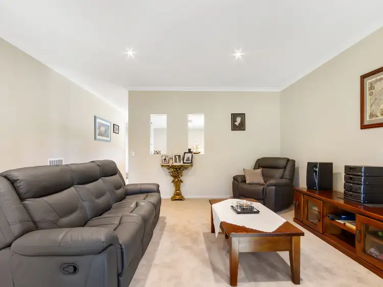 Second view of Homely house listing, 3 Calvert Court, Maffra VIC 3860
