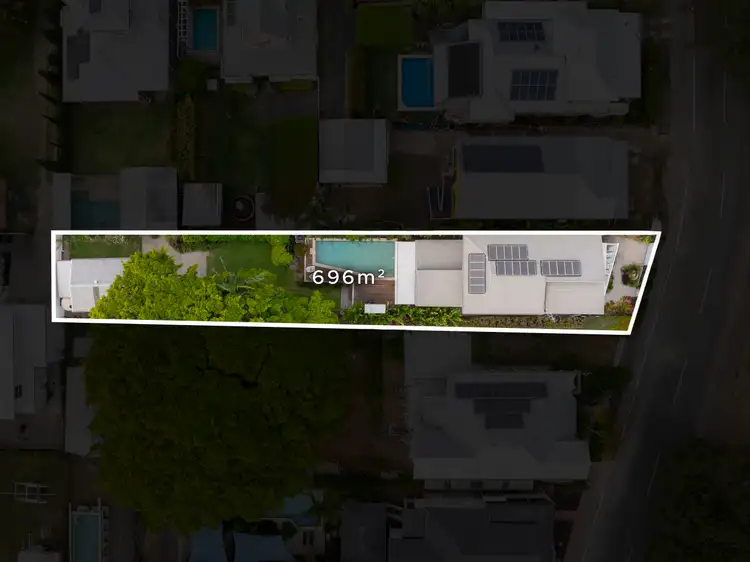 54 Allpass Parade, Shorncliffe QLD 4017