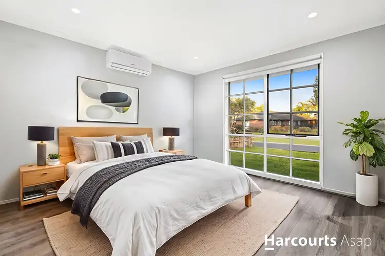 62 Toirram Crescent, Cranbourne VIC 3977