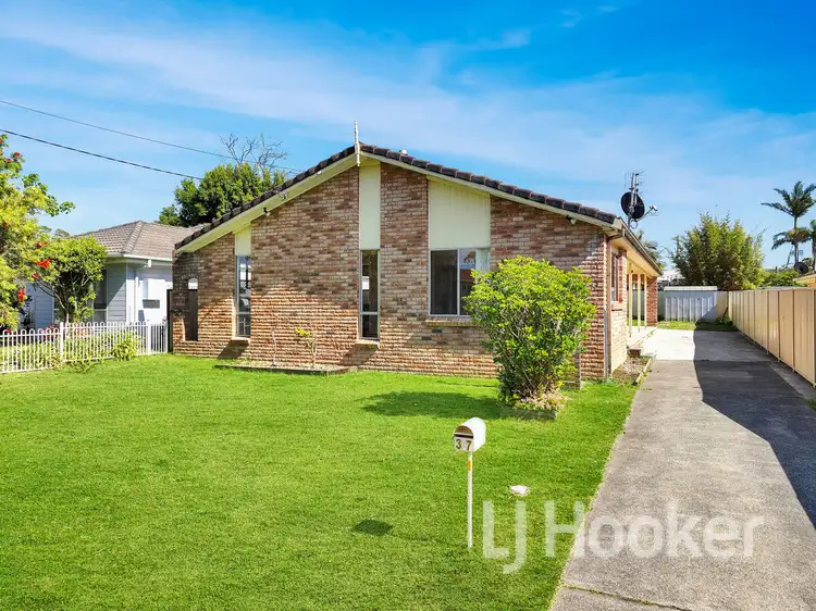 37 Fairway Drive, Sanctuary Point NSW 2540