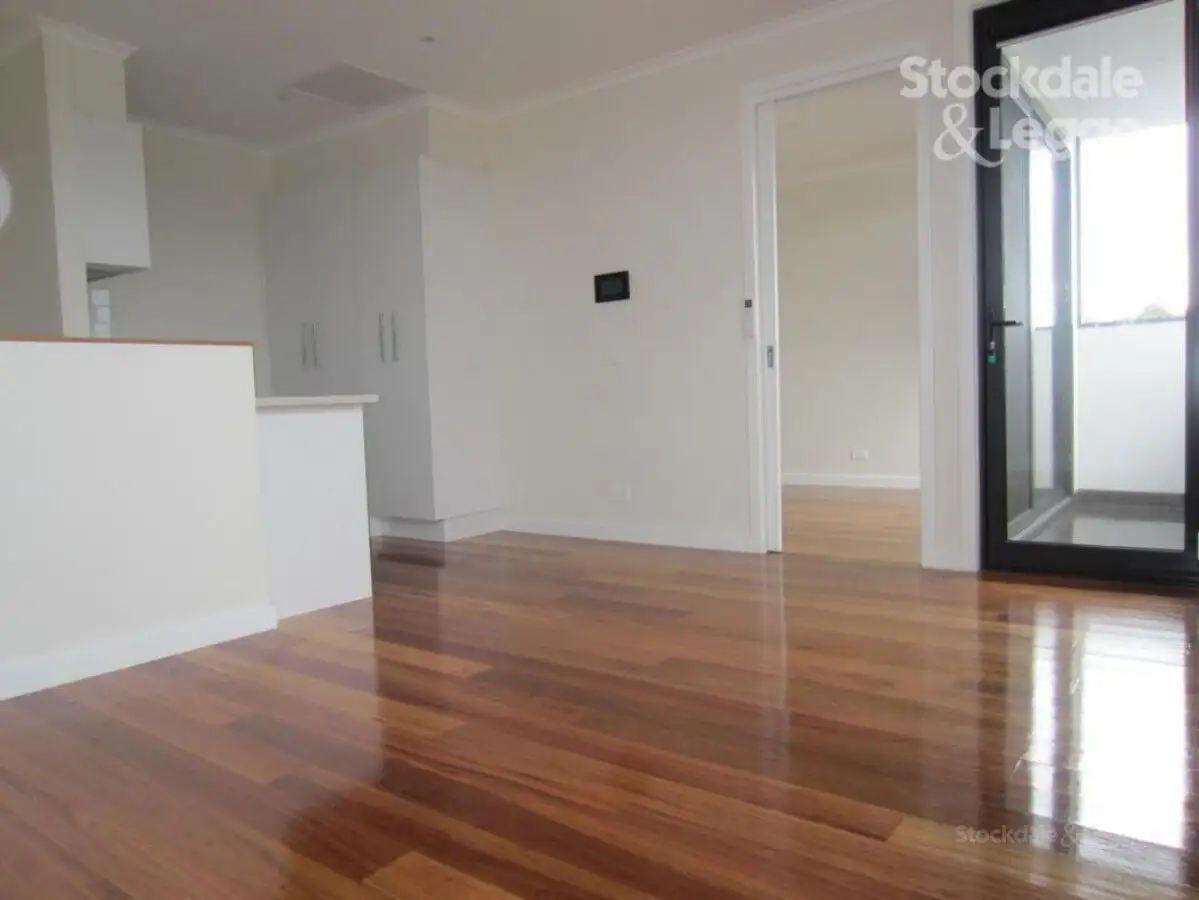 Main view of Homely apartment listing, 3/527 Grimshaw Street, Bundoora VIC 3083