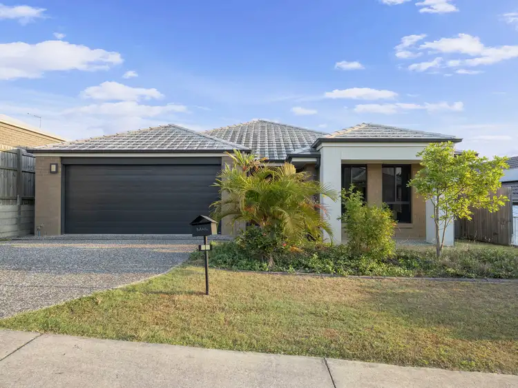 18 Alfred Rose Crescent