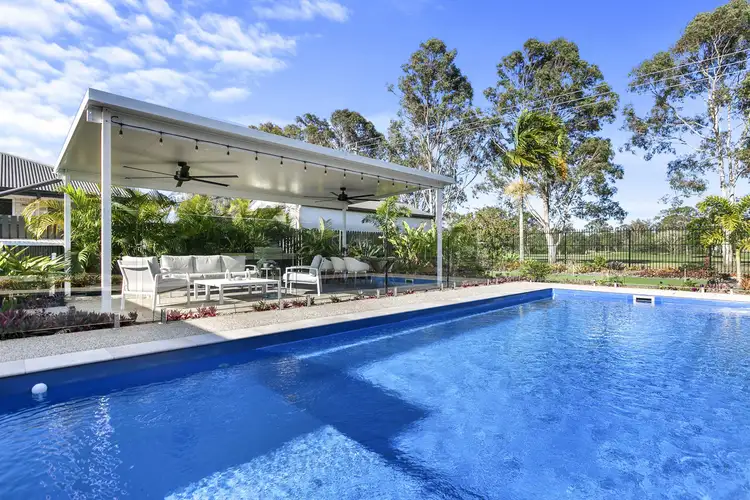 21 Bowerbird Avenue, Eli Waters QLD 4655