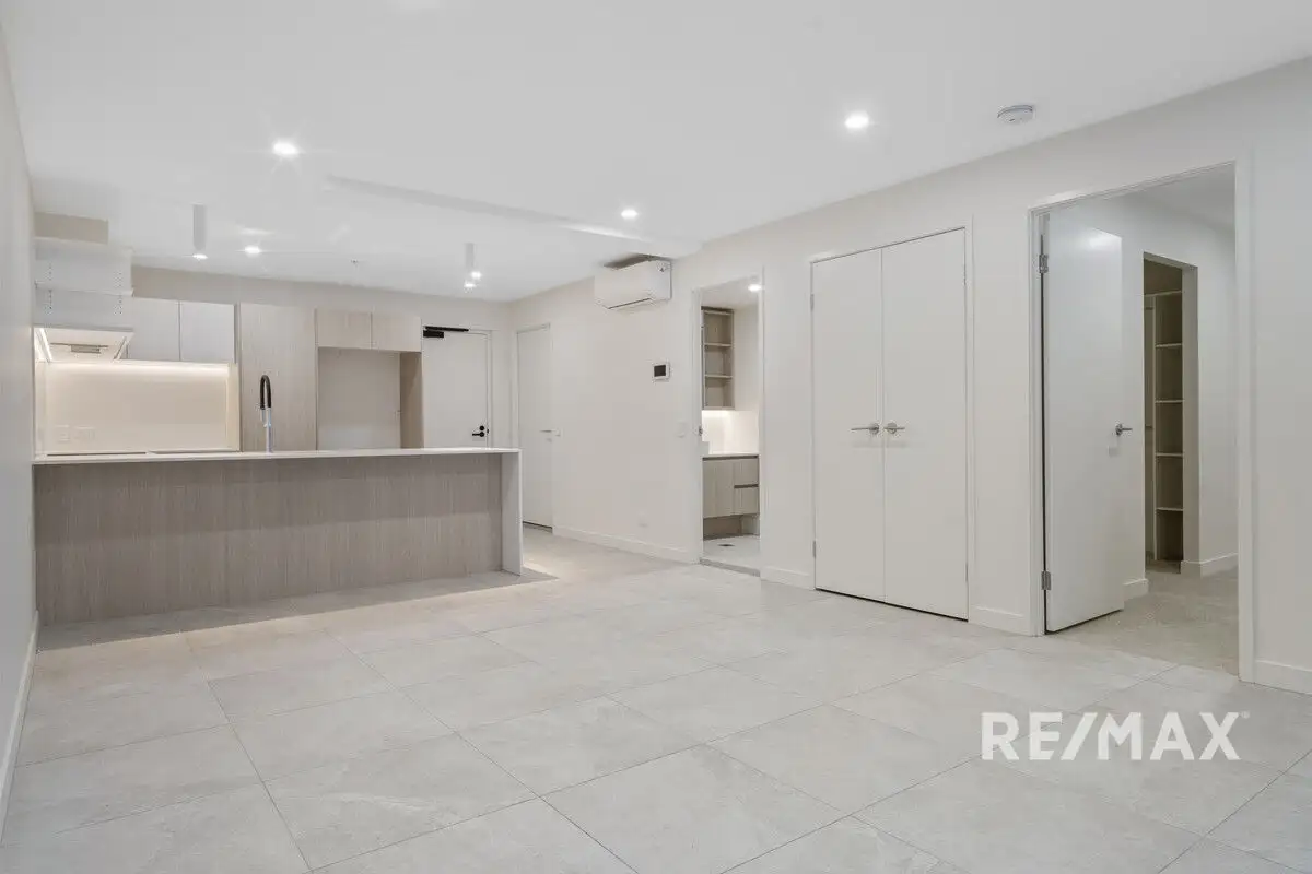 Main view of Homely apartment listing, 703/21 Carl Street, Woolloongabba QLD 4102