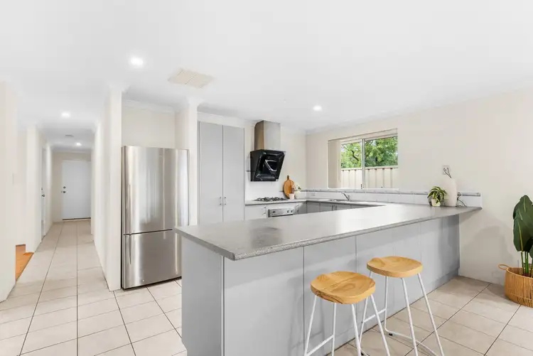 Fifth view of Homely house listing, 65 Longhurst Way, Queens Park WA 6107
