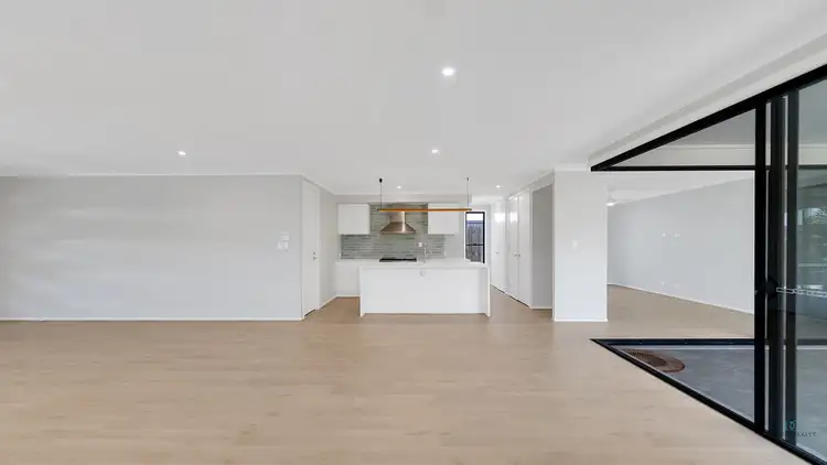 Fourth view of Homely house listing, 32 Goulburn Crescent, South Ripley QLD 4306
