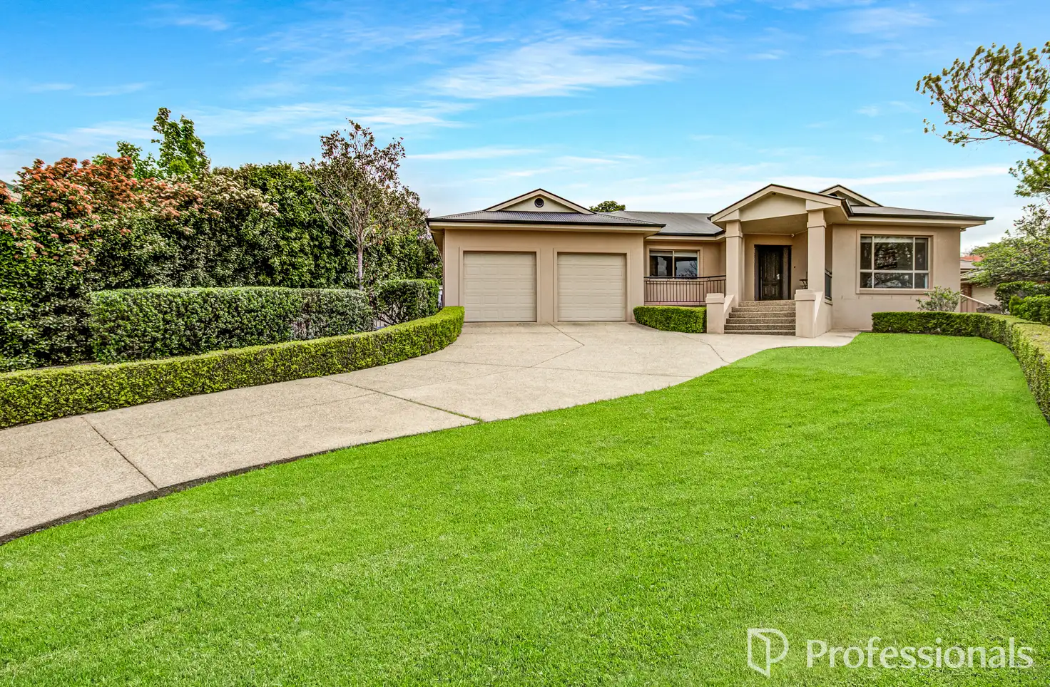 Main view of Homely house listing, 5 Headley Place, Kooringal NSW 2650