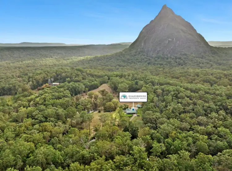 319 Mount Beerwah Road, Glass House Mountains QLD 4518