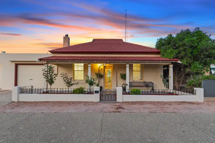 19 Milne Terrace, Moonta SA 5558