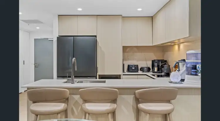 Sixth view of Homely unit listing, 5335 Harbourview Drive, Hope Island QLD 4212