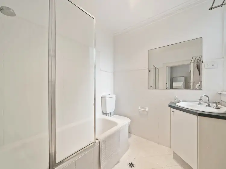 Fifth view of Homely apartment listing, 16/670 New South Head Road, Rose Bay NSW 2029