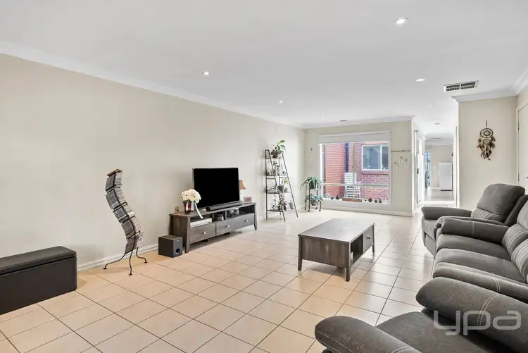 Fourth view of Homely unit listing, 2/3 Balmoral Close, Hillside VIC 3037