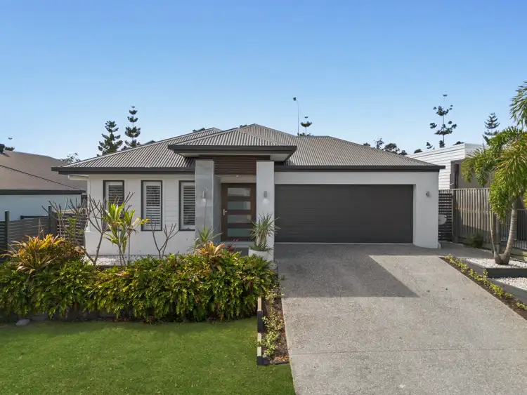11 Raynuha Way, Brookwater QLD 4300