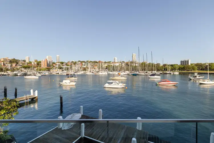 4/3 Elizabeth Bay Crescent, Elizabeth Bay NSW 2011