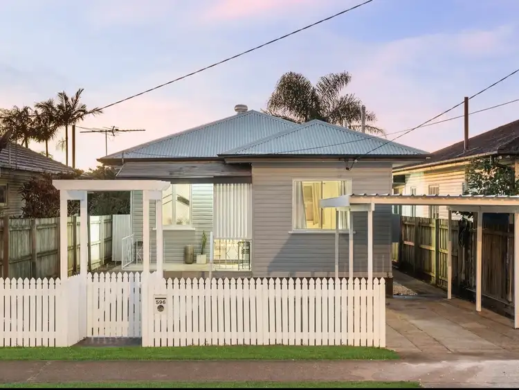 596 Oxley Avenue, Scarborough QLD 4020