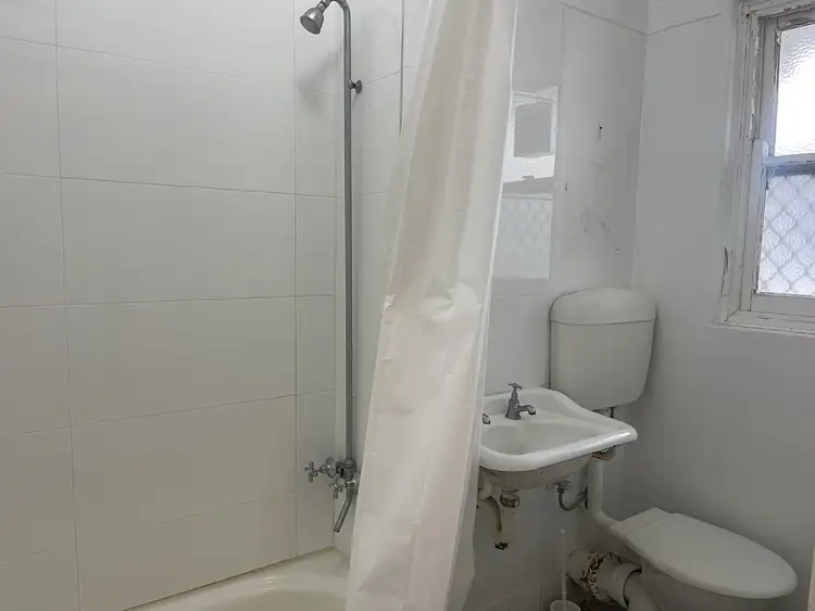Fourth view of Homely apartment listing, 32/122 Terrace Road, Perth WA 6000
