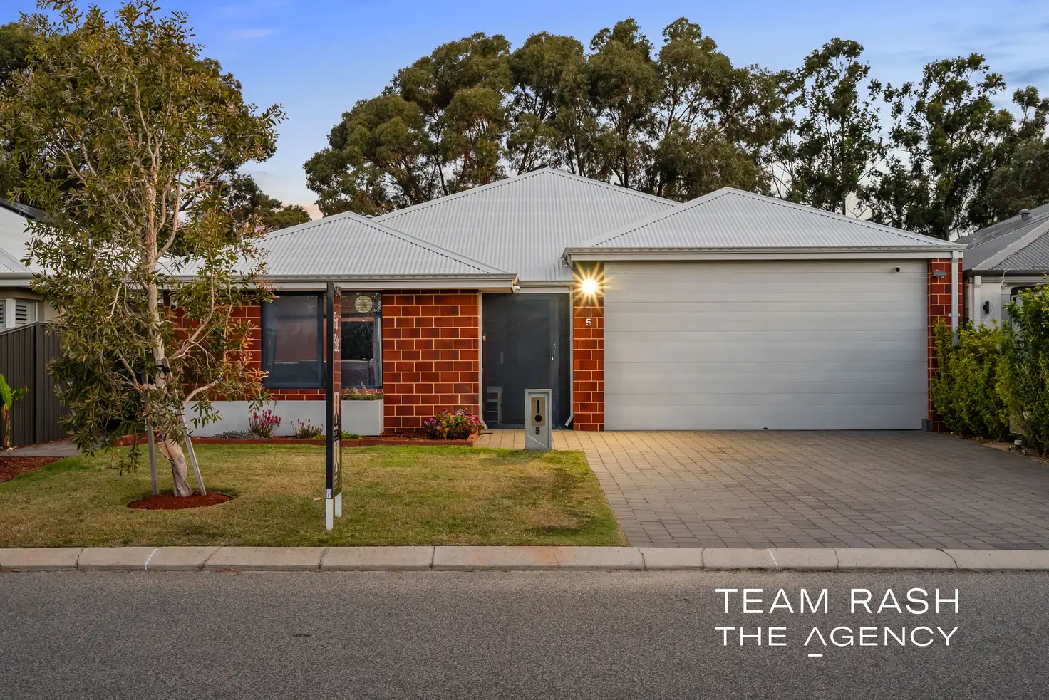 Main view of Homely house listing, 5 Wolgan Loop, Wellard WA 6170