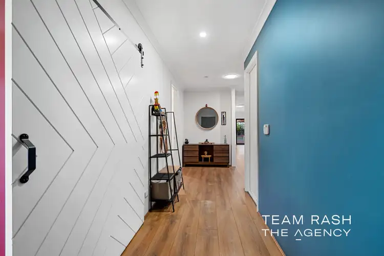 Sixth view of Homely house listing, 5 Wolgan Loop, Wellard WA 6170