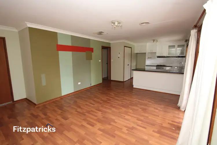 Fifth view of Homely house listing, 28 Langi Crescent, Glenfield Park NSW 2650