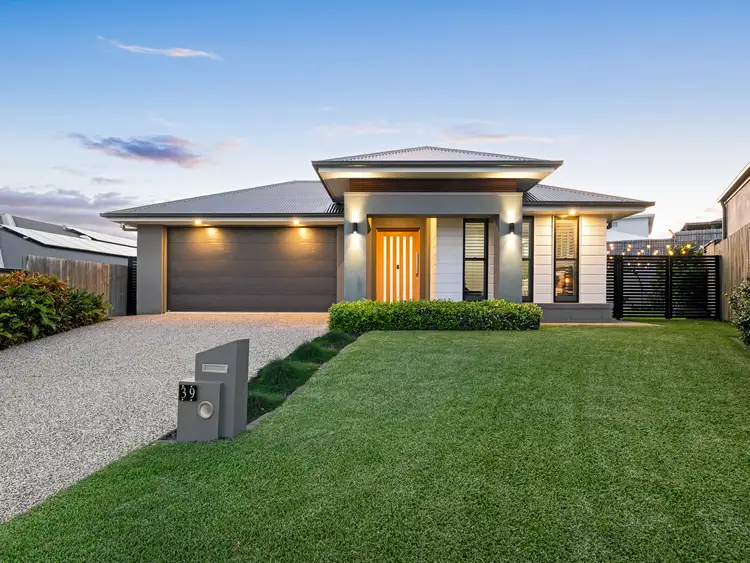 39 Sandra Circuit, Deebing Heights QLD 4306