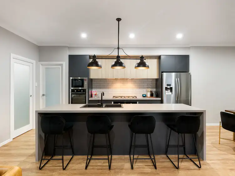 Sixth view of Homely house listing, 39 Sandra Circuit, Deebing Heights QLD 4306