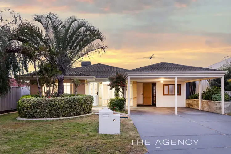 17 Combewood Loop, Carramar WA 6031