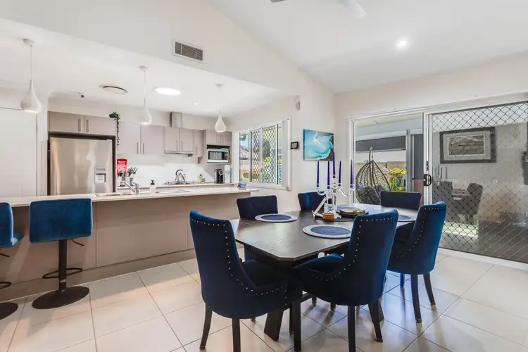 Fifth view of Homely house listing, 2/36 Cherington Way, Murrumba Downs QLD 4503