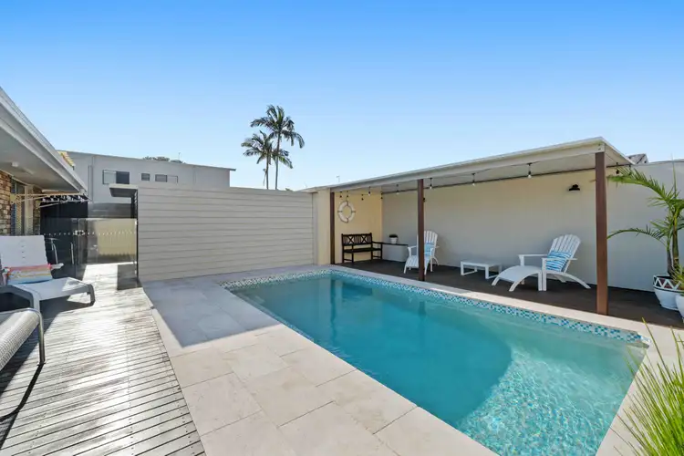 27 Abalone Avenue, Paradise Point QLD 4216