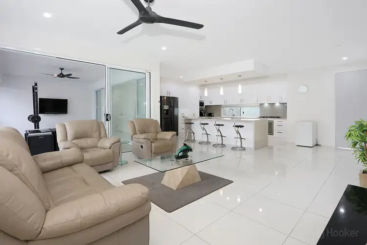 38 Deagon Drive, Runaway Bay QLD 4216