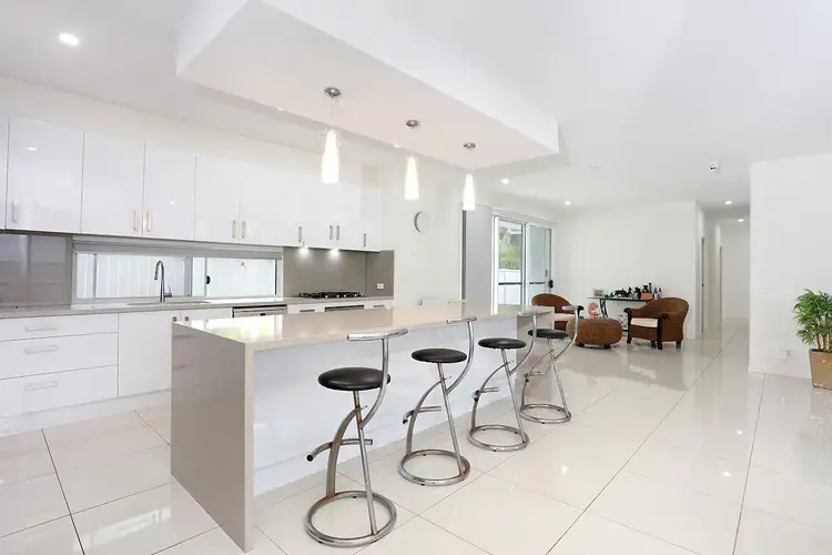 38 Deagon Drive, Runaway Bay QLD 4216